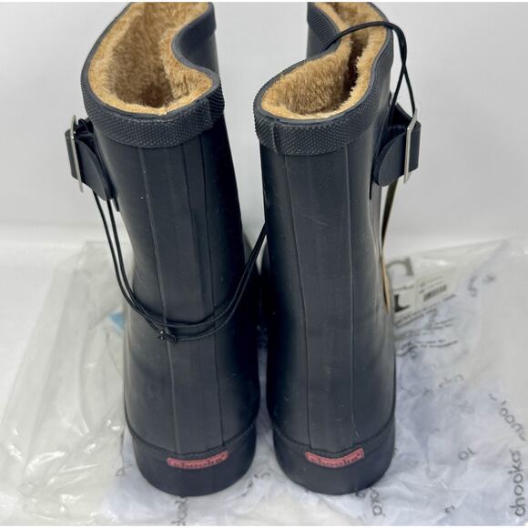 Chooka womens Solid Delridge Mid-Height Rain Boot Black, New In Package - 9
